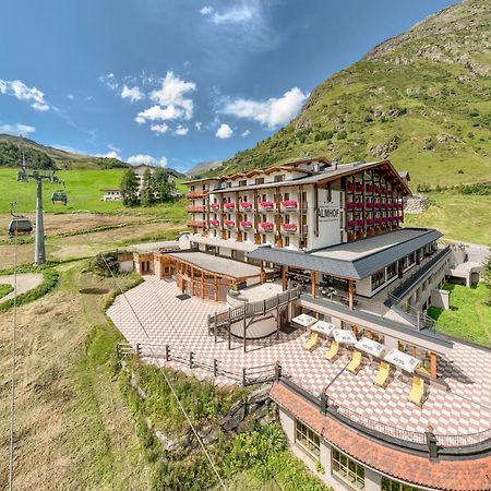 Hotel Almhof Гальтюр Экстерьер фото