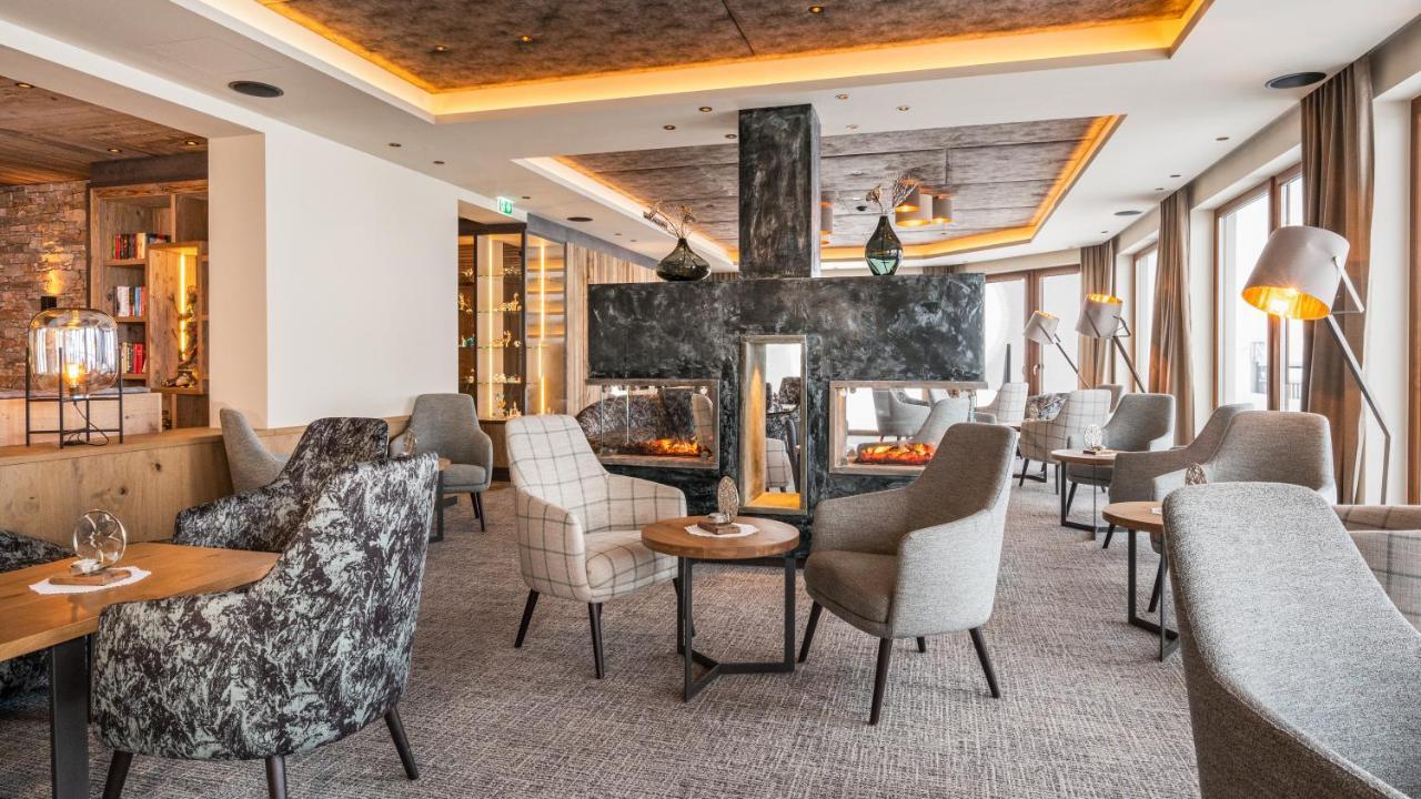 Hotel Almhof Гальтюр Экстерьер фото